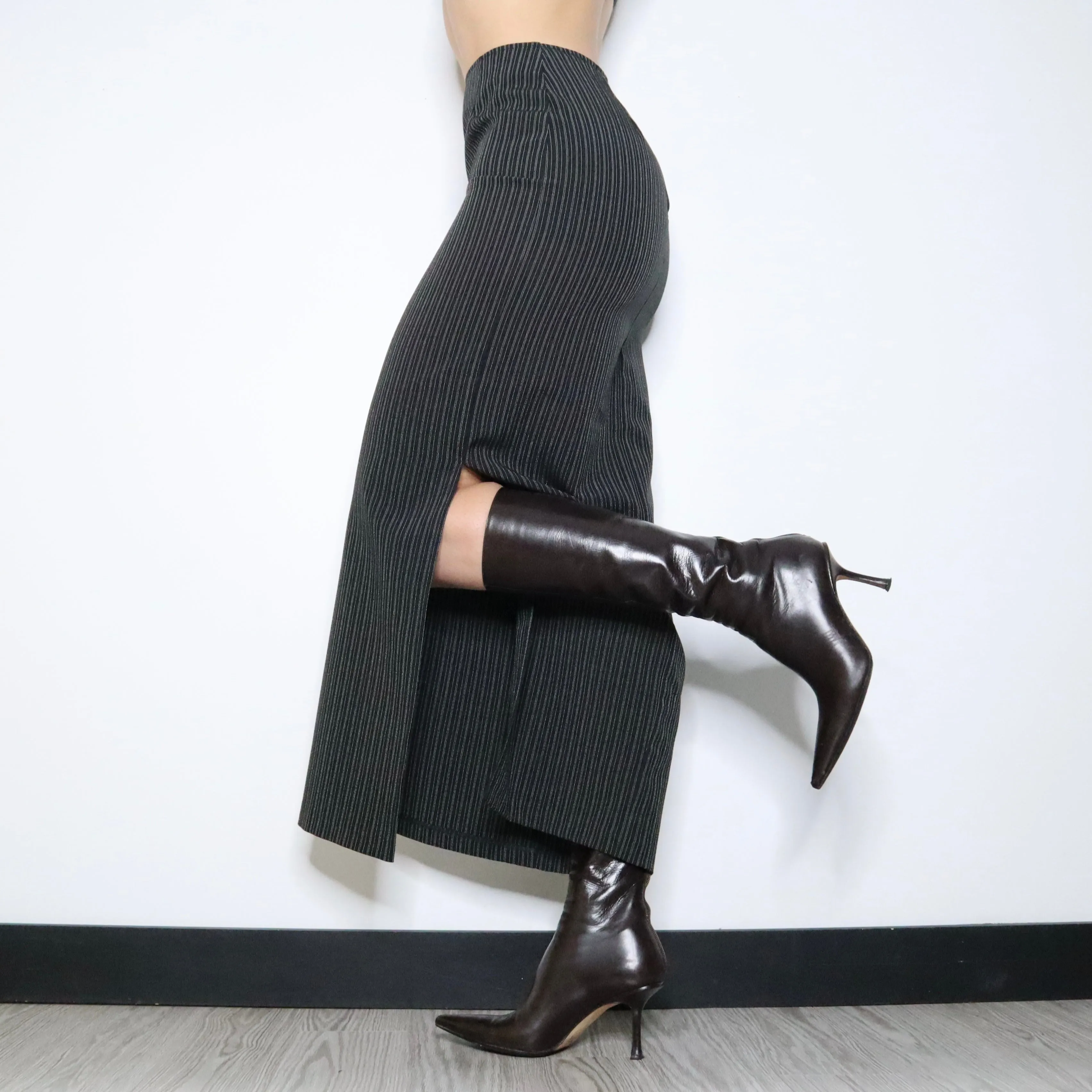 90s Black Pinstripe Maxi Skirt (XS/S)
