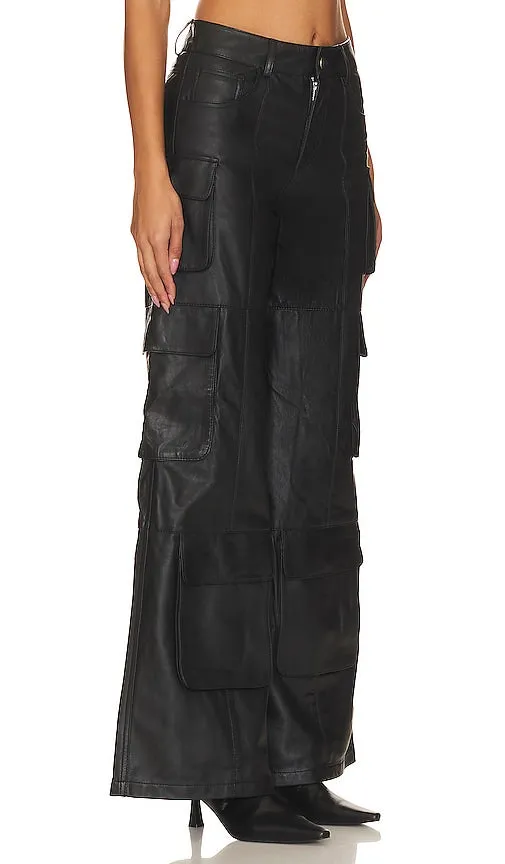 Deadwood Prowress Cargo Pants in Black