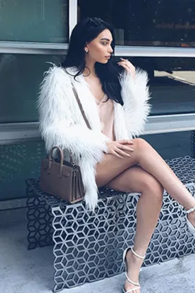 Elegant Long-Sleeve Faux-Fur Coat White