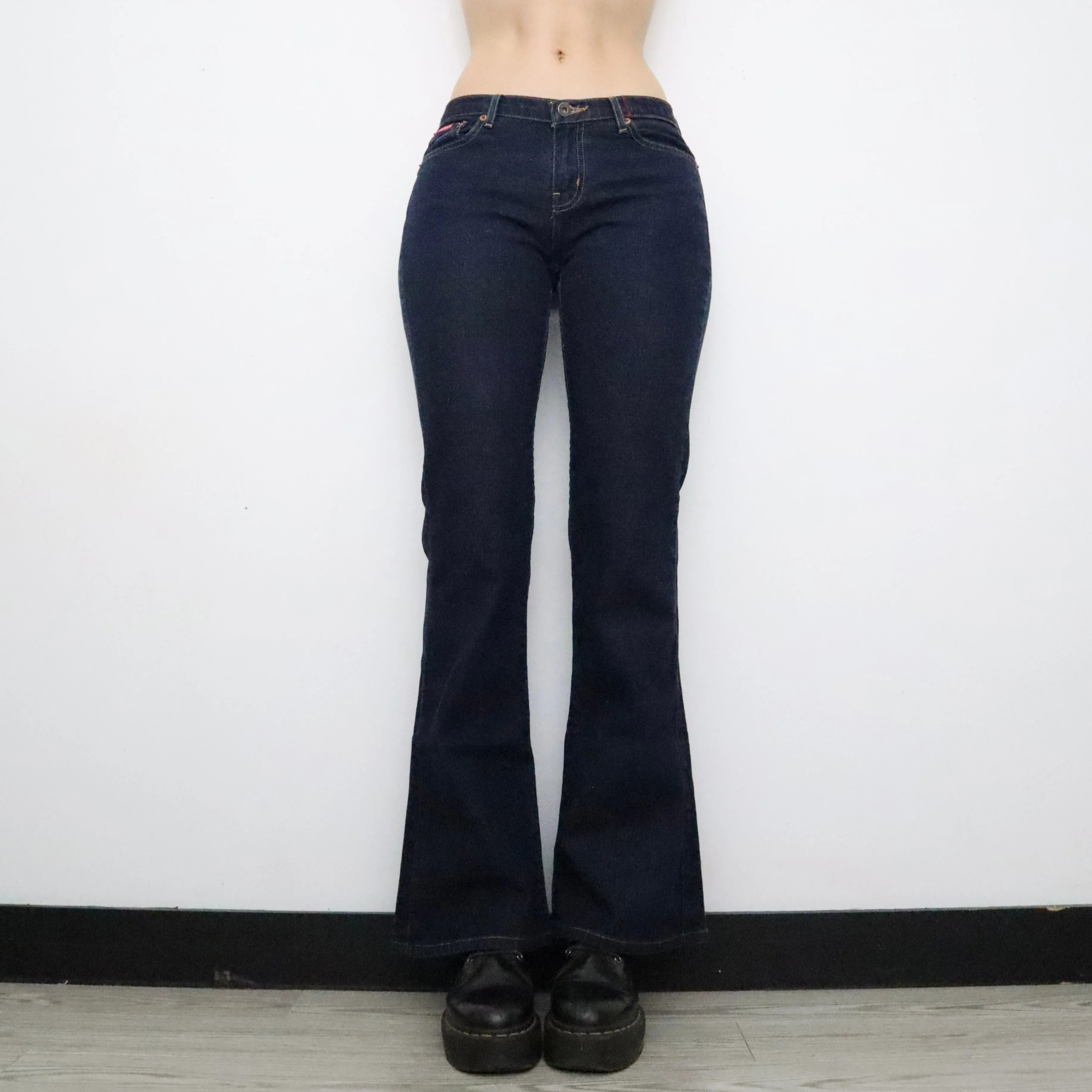 Guess Flare Jeans (S-M)