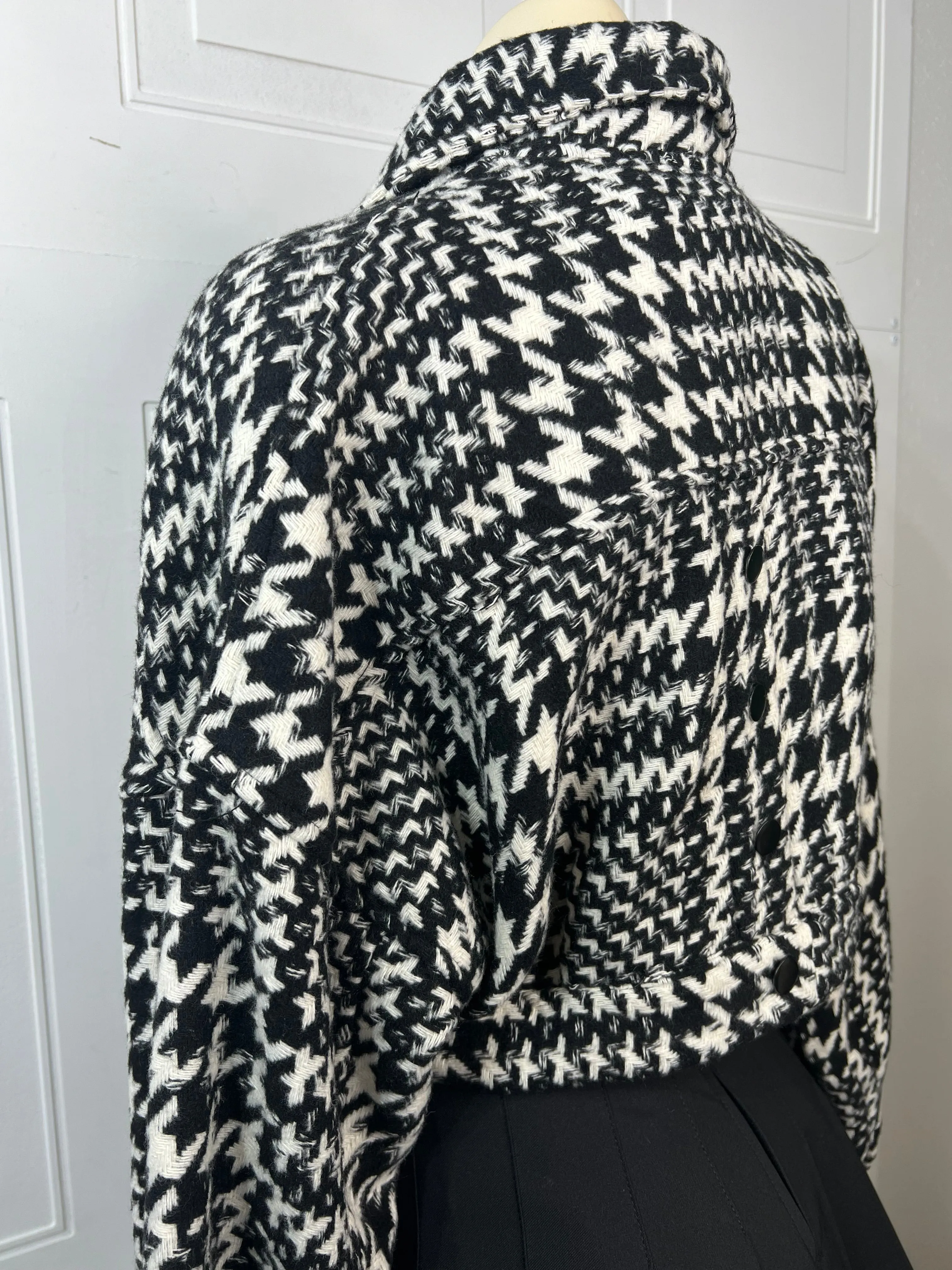 Karina Black and White Houndstooth Knit Cropped Jacket