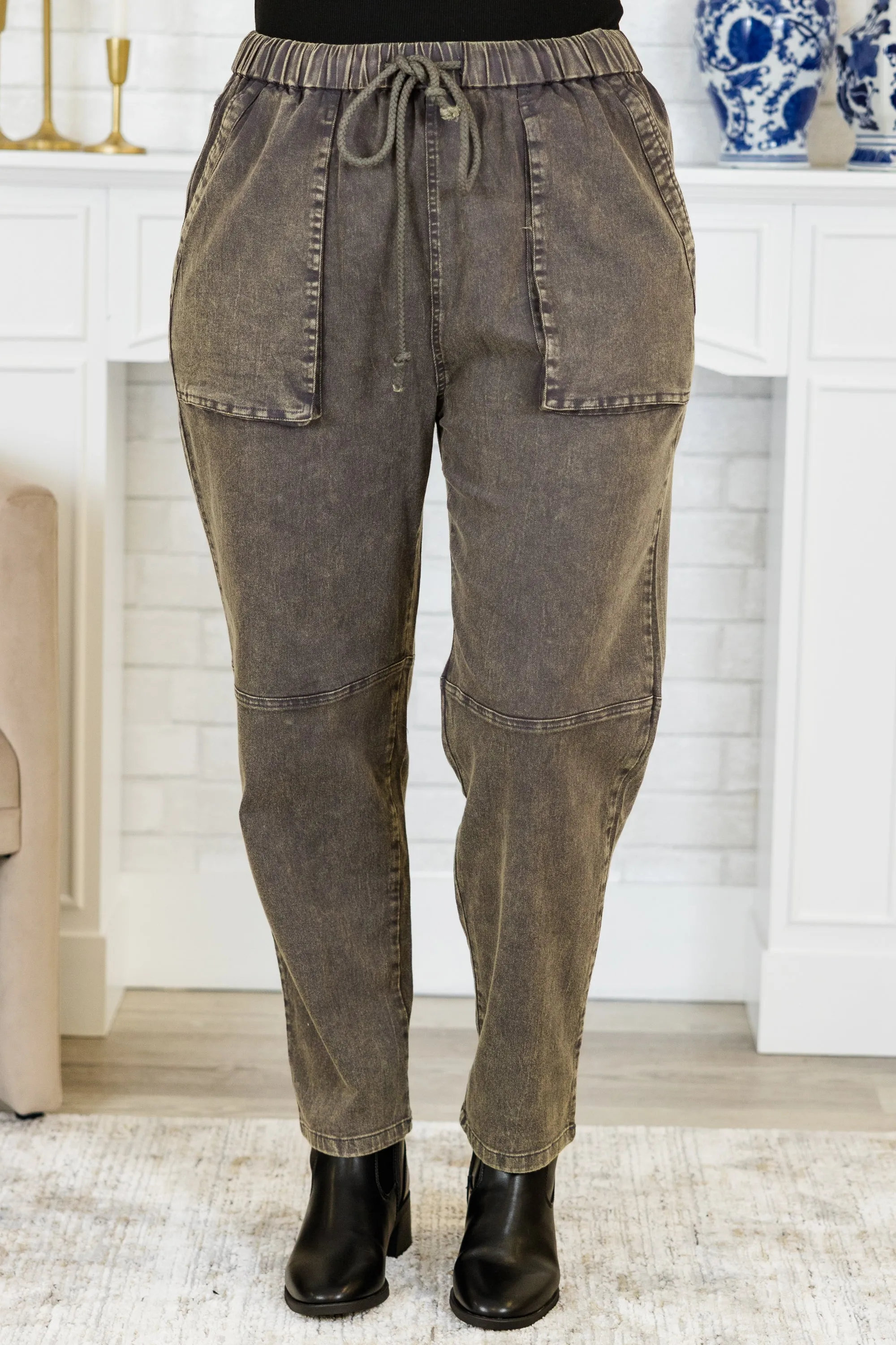 Moving To You Joggers, Black