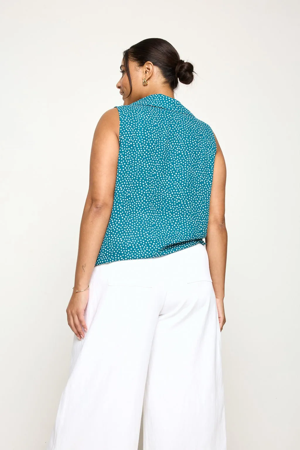 Nyla Plus Size Sleeveless Tie Front Collar Top