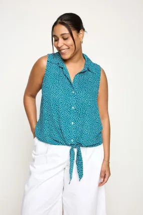 Nyla Plus Size Sleeveless Tie Front Collar Top