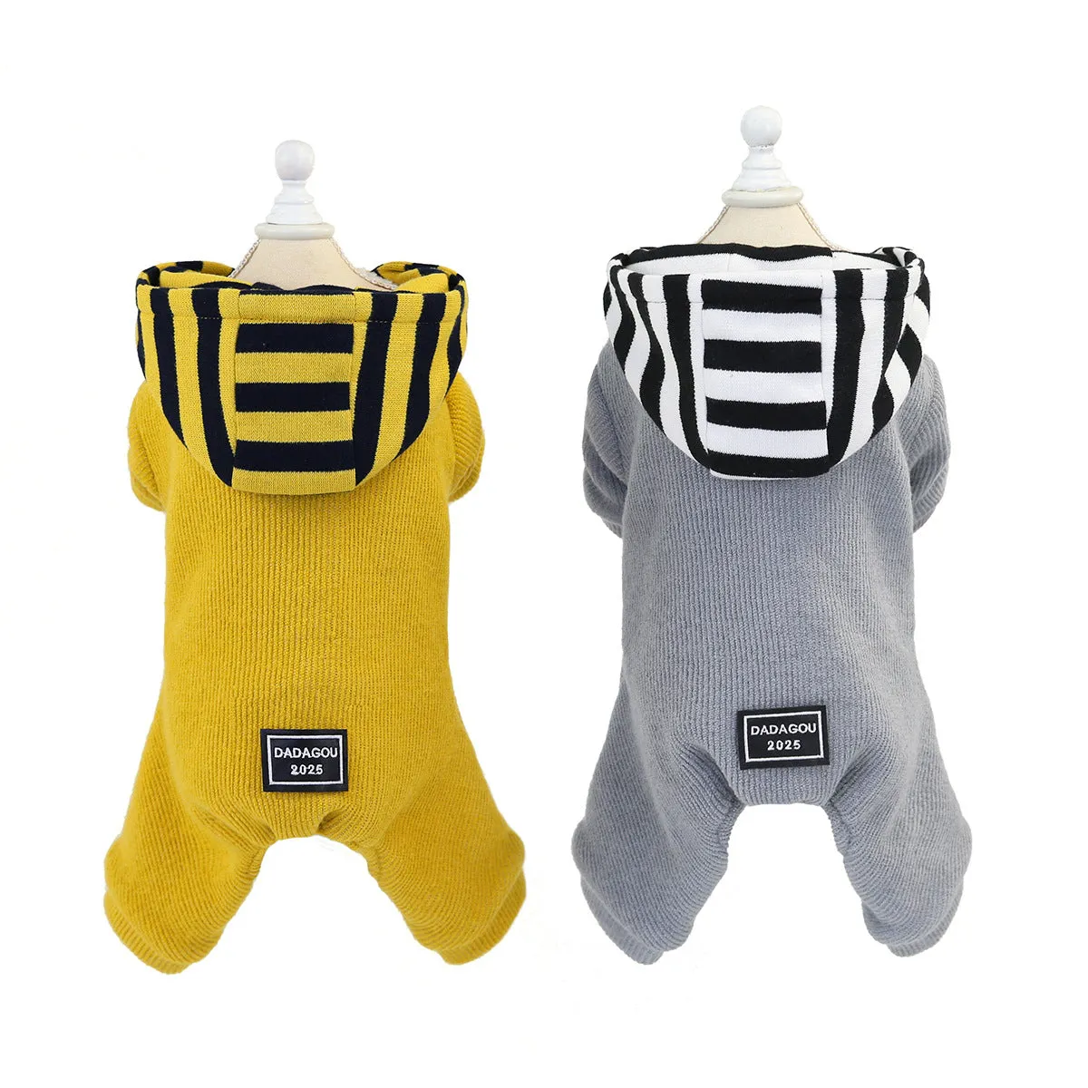 Pet clothing with hood and cashmere to keep warm in autumn and winter