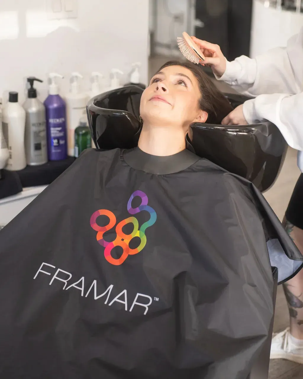 Shampoo Screen Cape